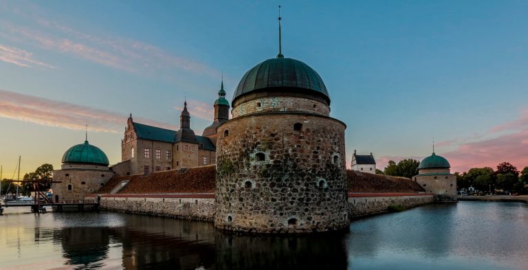 Boka Historisk Sverigeresa