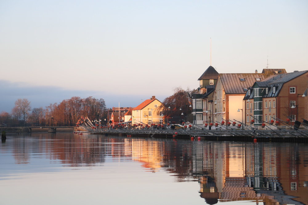 Åhus Gästgivaregård vid vattnet